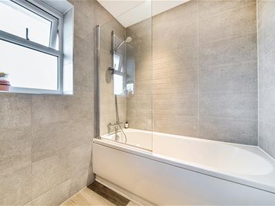 Family Bathroom: